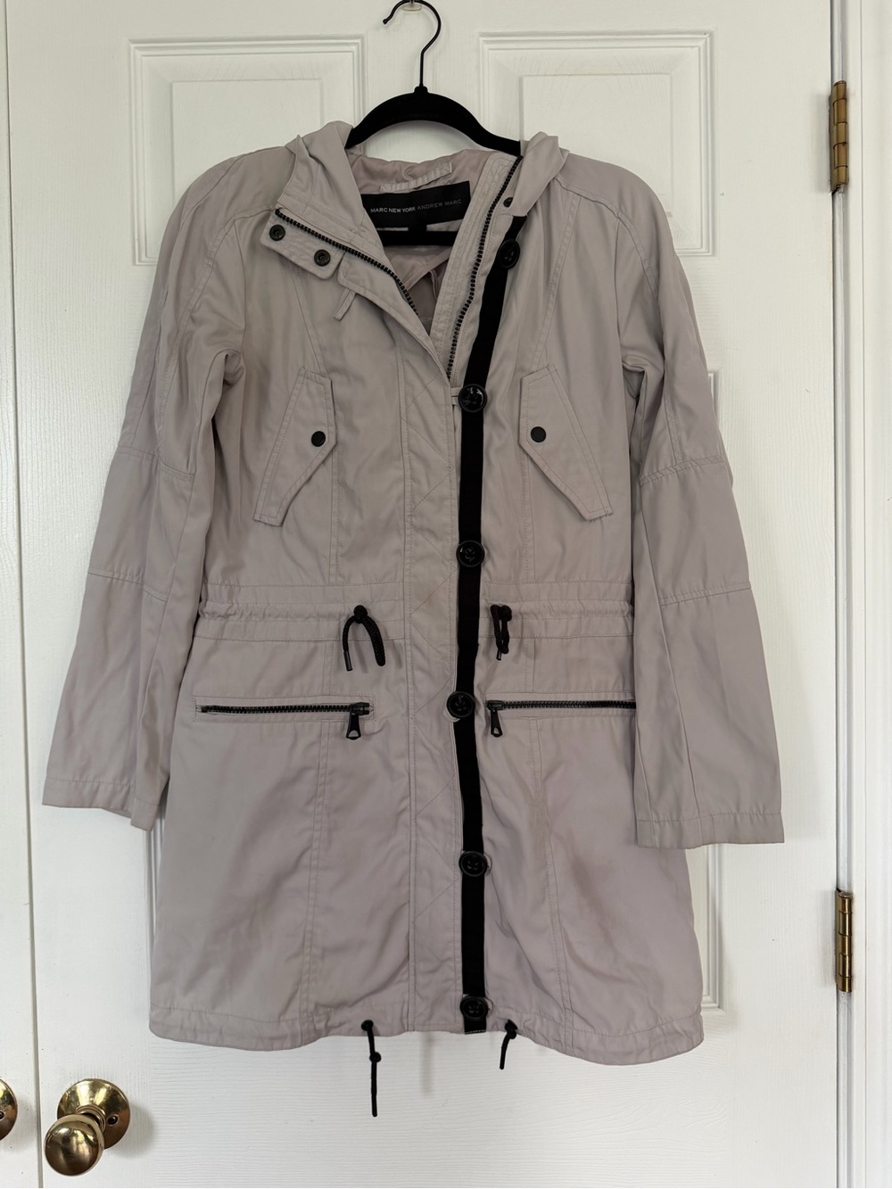 Andrew Marc Light Gray Hooded Luxe Rain Coat. Size XS